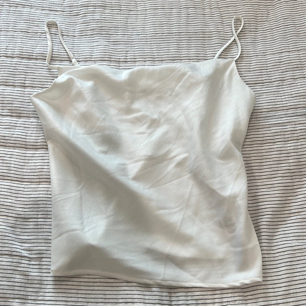 Wayf tank size Medium